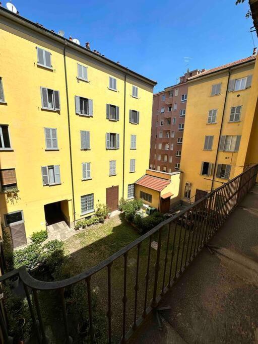 Xenia Apartments - Charming Garden Suite In Porta Venezia Mediolan Zewnętrze zdjęcie